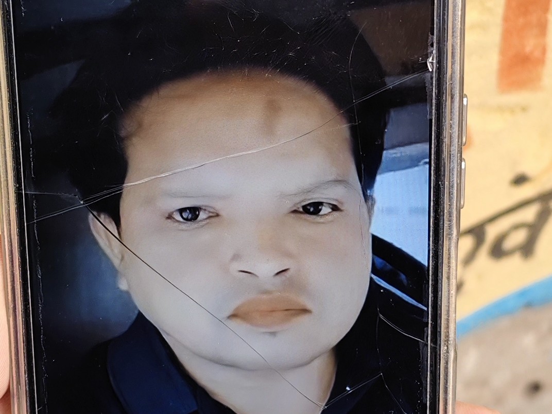 A young man died after being crushed by a trolley in Aligarh.