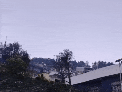 রবিবার আলমোড়ায় কুয়াশা ছিল, যার কারণে তাপমাত্রা কমেছে।