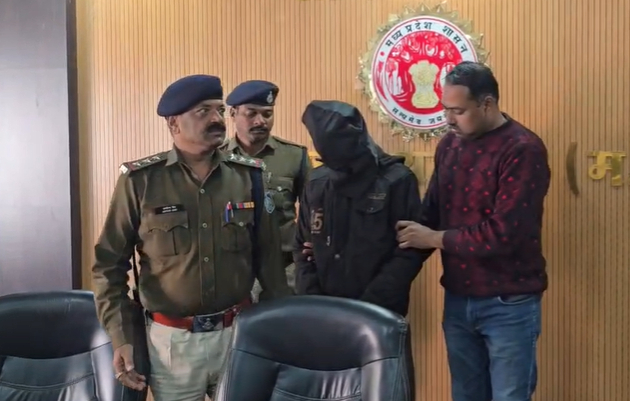 पुलिस ने मास्टरमाइंड आलोक पटेल को गिरफ्तार कर लिया है।