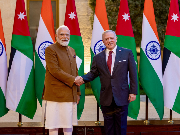 15 दिसंबर की शाम पीएम नरेंद्र मोदी ने जॉर्डन के किंग अब्दुल्ला द्वितीय से मुलाकात की।