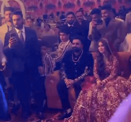 कबड्‌डी प्लेयर के रिसेप्शन का VIDEO:  रिश्तेदारों संग खुश बलाचौरिया; शादी के 10 दिन बाद मोहाली में कत्ल, पत्नी रोती-बिलखती दिखी – Mohali News