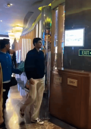 कैप्टन सूर्य कुमार यादव, वाइस कैप्टन शुभमन गिल सबसे आगे चले।