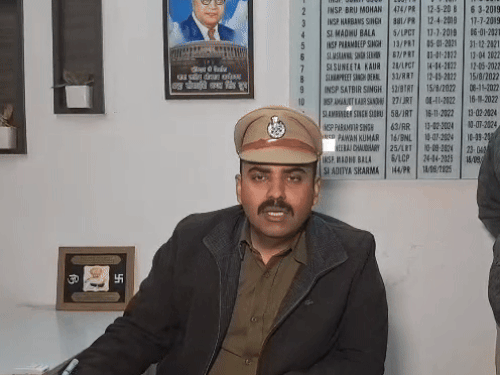 SHO सराभा नगर जानकारी देते हुए