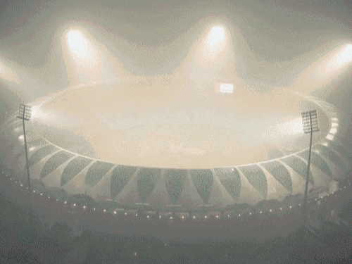 લખનઉમાં મંગળવાર રાતથી ધુમ્મસ છવાયેલું હતું.