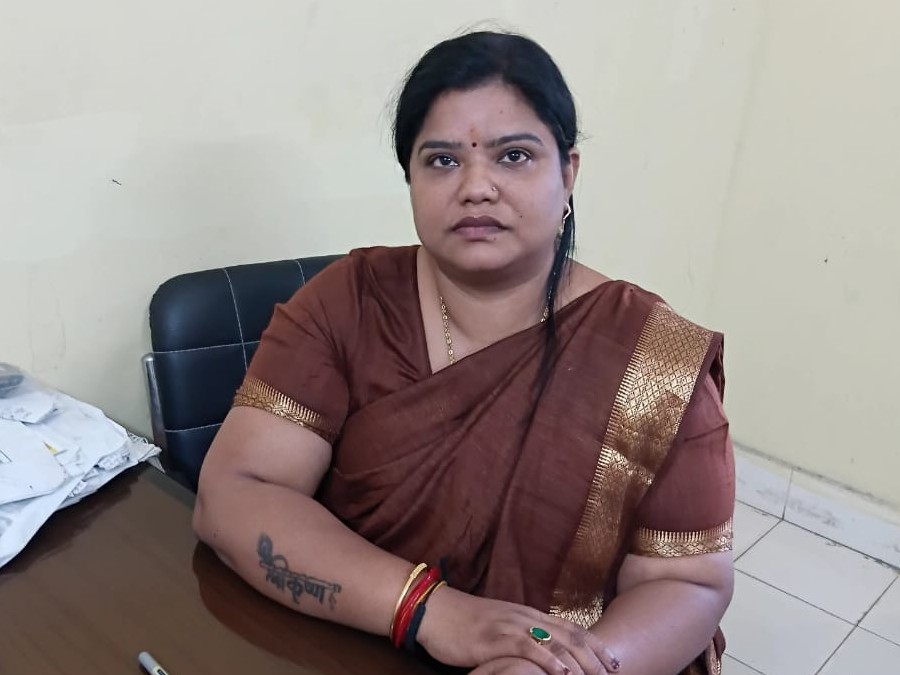 ACB ने रेड कर CMO को गिरफ्तार किया है। - Dainik Bhaskar