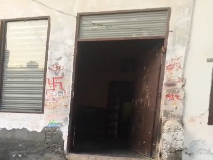 गांव सिरसल में वैशाली का घर