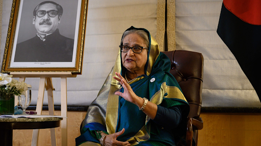 शेख हसीना पिछले एक साल से भारत में रह रही हैं।