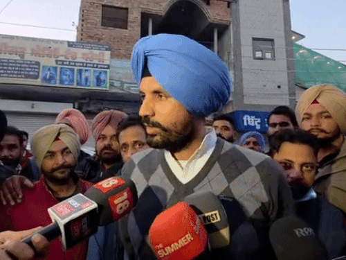 तरनतारन उपचुनाव और जिला परिषद चुनाव के बाद राजा वड़िंग की प्रधानगी पर एक बार फिर सवाल खड़े हो रहे हैं।