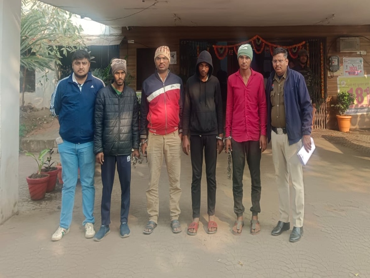 इस मामले में पुलिस ने 5 आरोपियों को गिरफ्तार कर लिया है।  - Dainik Bhaskar