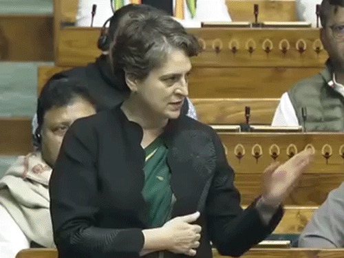 प्रियंका गांधी ने चंडीगढ़-शिमला फोरलेन का मुद्दा संसद में उठाया:  कम ऊंचाई की रिटेनिंग वॉल और लैंडस्लाइड पर चिंता जताई, मंत्री से हस्तक्षेप मांगा – Shimla News