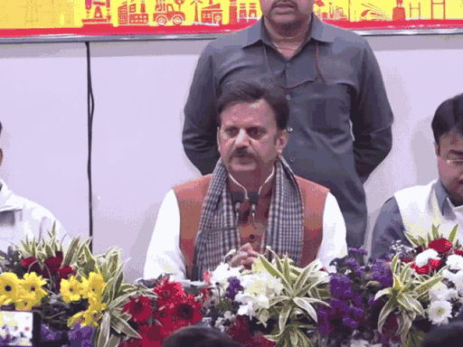 डिप्टी सीएम राजेन्द्र शुक्ल ने बताया कि स्वास्थ्य विभाग के प्रमुख सचिव संदीप यादव जांच समिति की निगरानी कर रहे हैं।