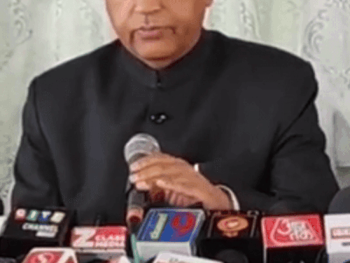 शिमला में जयराम ठाकुर का सुक्खू सरकार पर हमला:  विरोधियों को प्रताडि़त कर रहे, अधिकारियों को चेतावनी- सीमाएं न लांघे – Shimla News