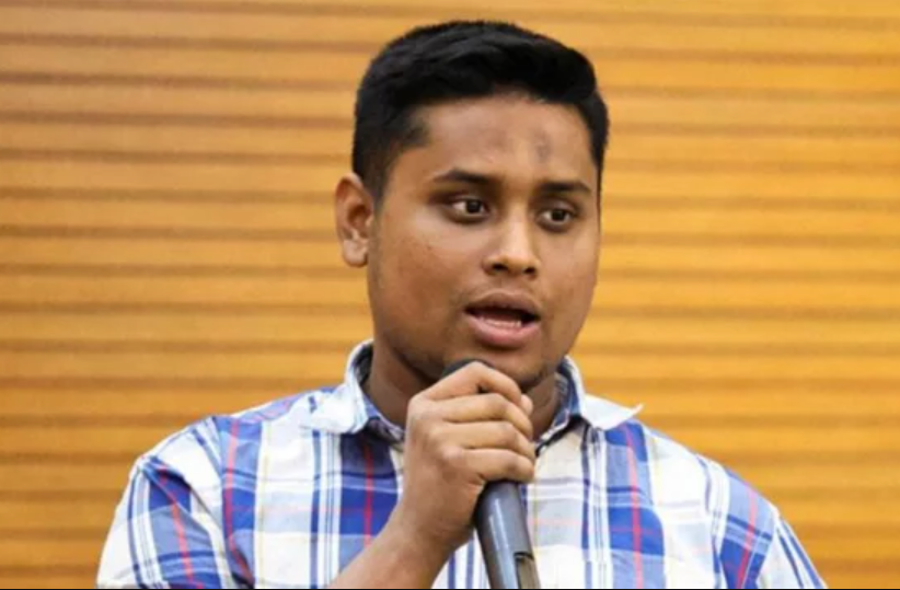 এনসিপি নেতা হাসনাত আবদুল্লাহ ৭ বোনকে আলাদা করার কথা বলেছিলেন।