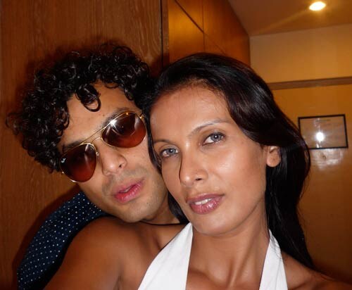 गौतम वोरा के साथ विवेका बाबाजी।