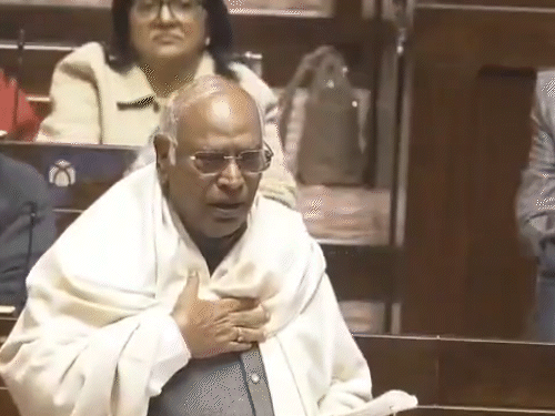 मल्लिकार्जुन खड़गे ने राज्यसभा में जी-राम-जी बिल के विरोध में स्पीच दी।