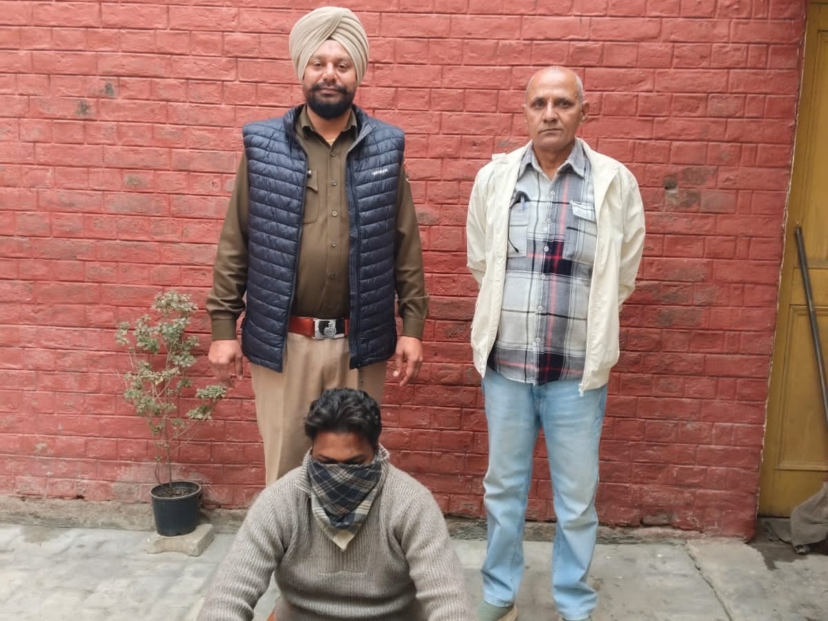 करनाल पुलिस की गिरफ्त में पकड़ा गया आरोपी।