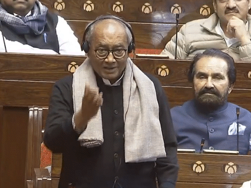 राज्यसभा सांसद दिग्विजय सिंह ने केंद्रीय मंत्री से टोल वसूली को लेकर जवाब मांगा। - Dainik Bhaskar