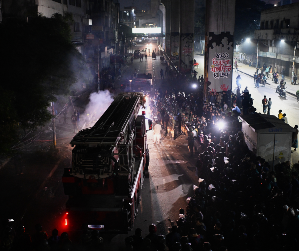 Following the news of Hadi's death, protesters threw bricks and stones at the Indian Assistant High Commission late Thursday night.