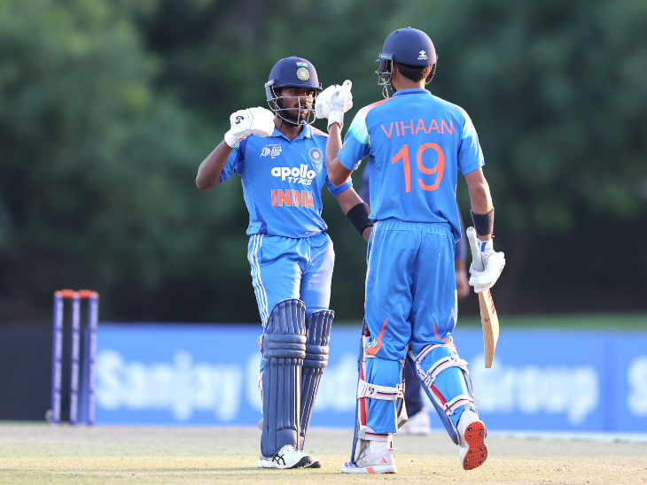 विहान और आरोन ने नाबाद 114 रन जोड़कर भारत को जीत दिला दी।