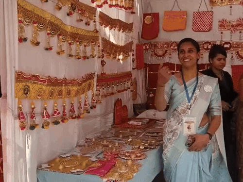 चित्तौड़गढ़ के कई महिला उद्यमी इस मेले से जुड़े।
