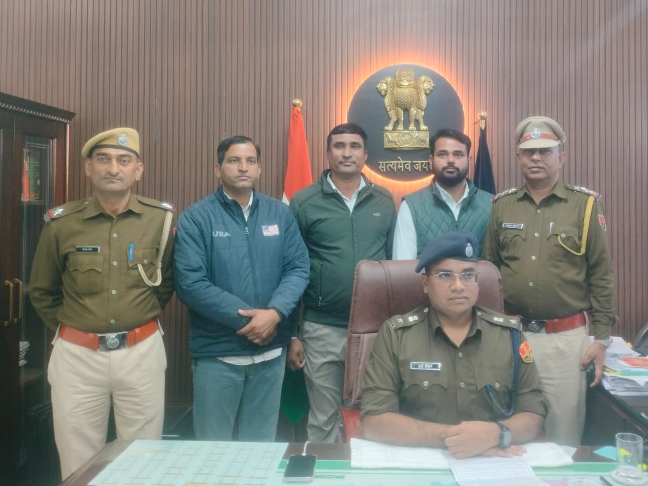पुलिस अधीक्षक हरिशंकर ने नशा तस्करों के खिलाफ की कार्रवाई की जानकारी दी।
