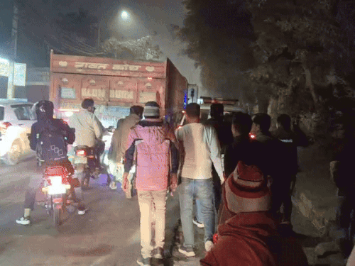 हादसे के बाद मौके लगा जाम।