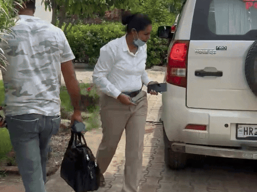 फोरेंसिक टीम ने मौके पर पहुंचकर जांच की थी और कई तरह के अहम साक्ष्य जुटाए थे।