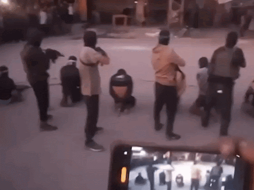 हमास के लड़ाकों ने अक्टूबर में 8 मिलिशिया मेंबर को सड़क पर खुलेआम गोली मार दी।