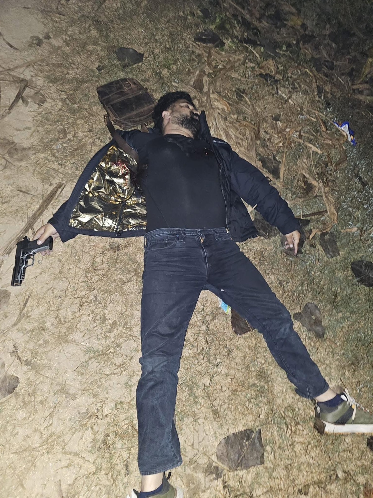 सिराज सुल्तानपुर का रहने वाला था। STF ने उसे मार गिराया।