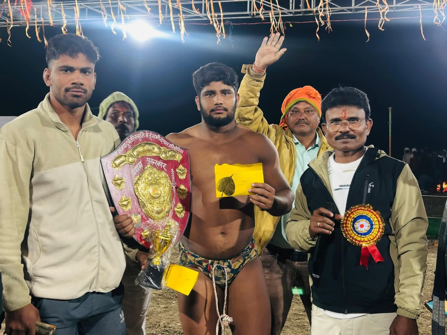 जिलें में लोगों ने मनाया जश्न।