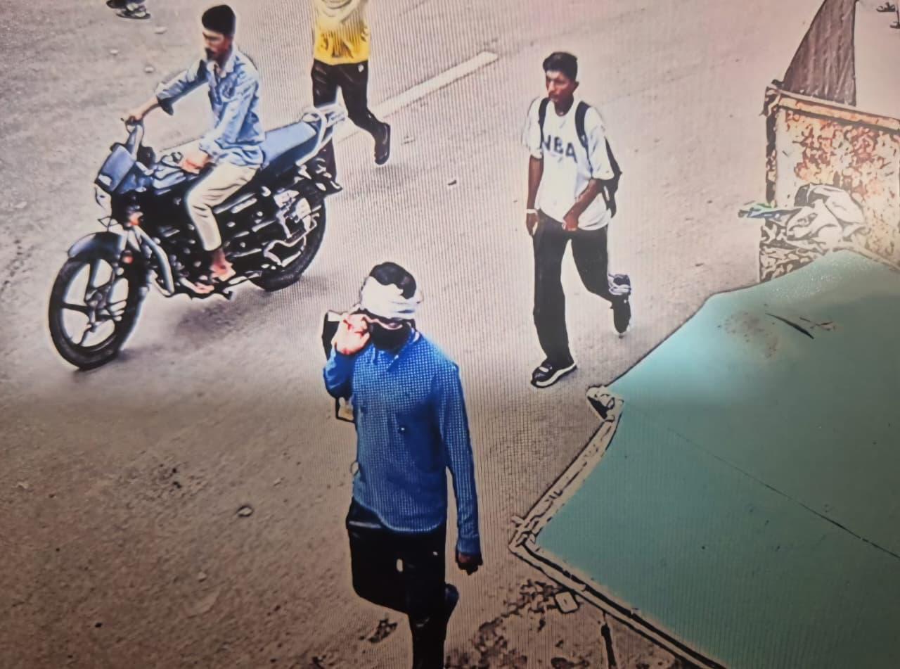 फोटो नंबर 2 : पुलिस का दावा है कि युवक मंदसौर में तस्करी करने आया था।