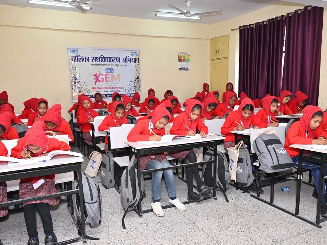 एनटीपीसी बाढ़ में बालिका सशक्तिकरण कार्यशाला शुरू:  7 दिनों तक चलेगा, GEM 2025 पर आधारित एक लघु फिल्म दिखाई गई – barh News