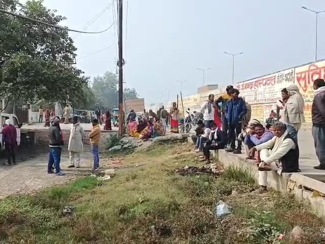 Farmer dies due to high tension in Chandauli