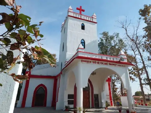 छत्तीसगढ़ का पहला चर्च बलौदाबाजार के विश्रामपुर में बना था।