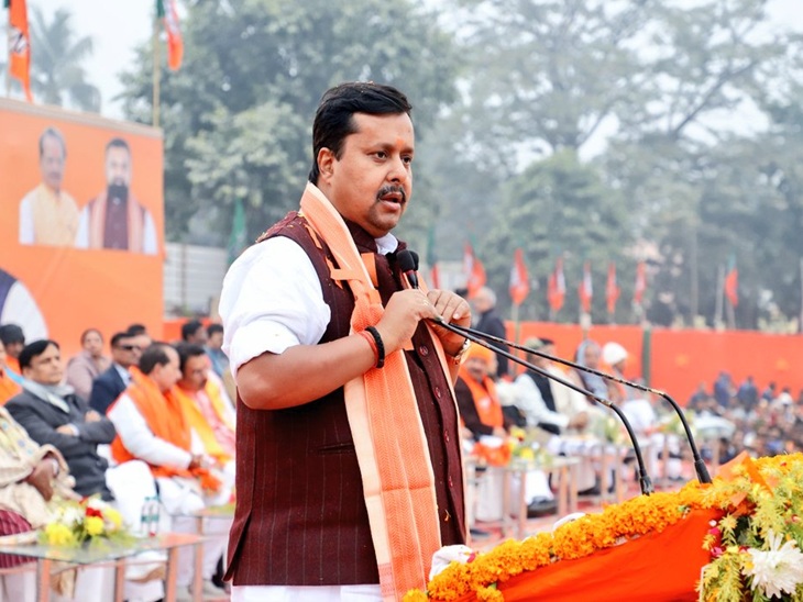 नितिन नबीन ने कार्यकर्ताओं से कहा- 'राजनीति में शॉर्ट-कट के लिए कोई जगह नहीं, राजनीति लॉन्ग रन का काम है।'