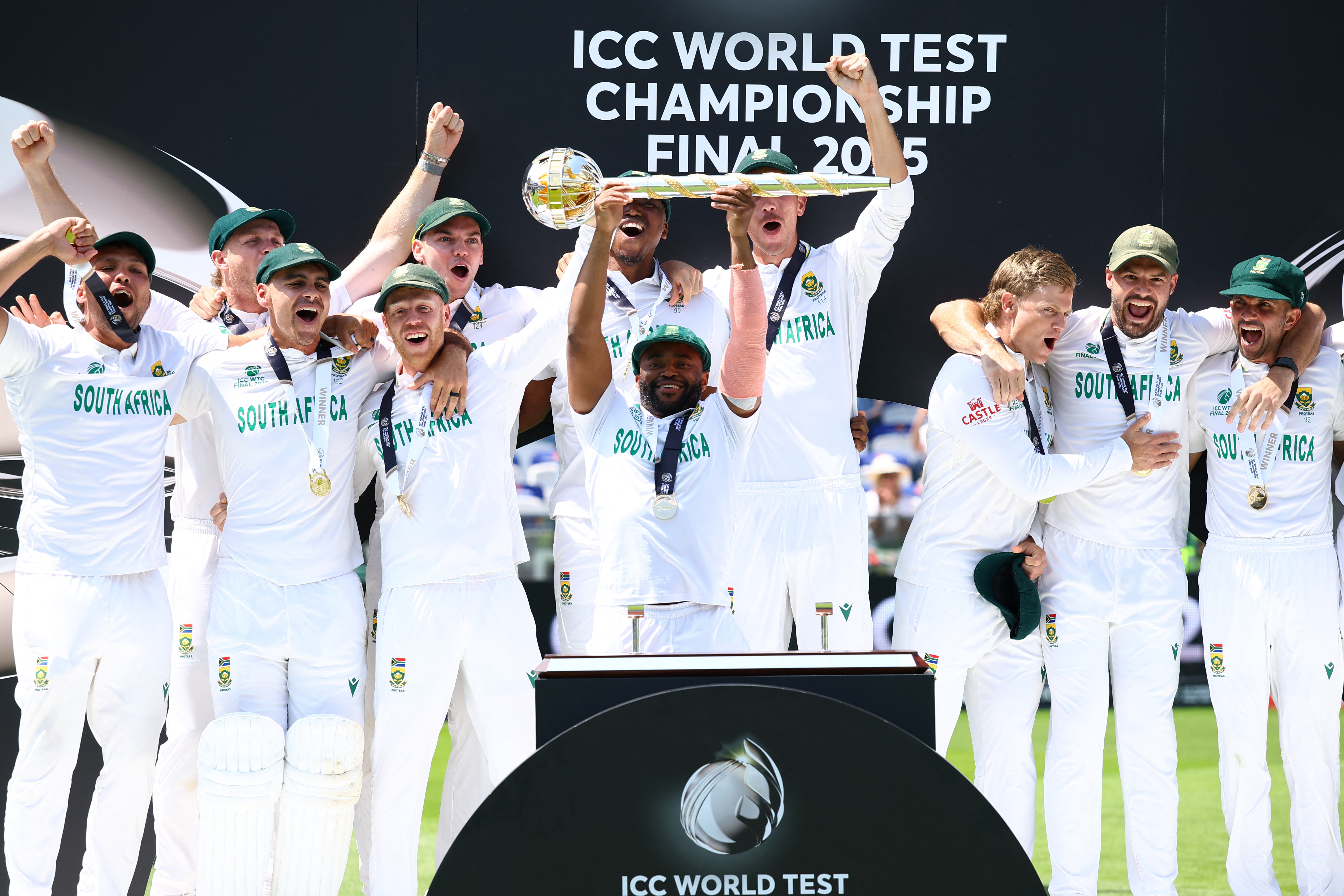 साउथ अफ्रीका ने इस साल जून में ऑस्ट्रेलिया को हराकर वर्ल्ड टेस्ट चैंपियनशिप जीती थी।