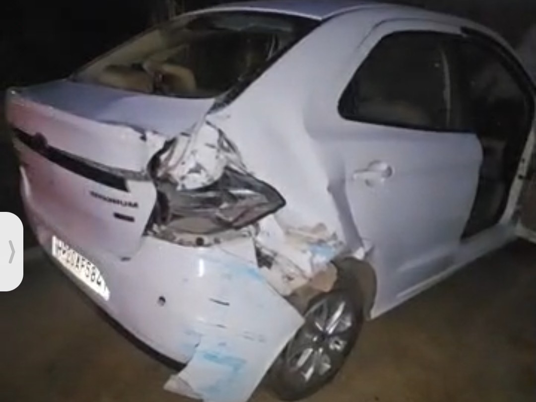 हिसार में हाईवे पर रोडवेज बस-कार की टक्कर:  कंडक्टर बोला-महिला चला रही थी कार, अचानक लगाए ब्रेक, दूसरी बस से भेजे यात्री – Hisar News