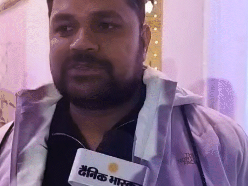 चंडीगढ़ के मोहित ने कहा कि क्रिसमस पर बर्फबारी की उम्मीद थी। लेकिन ऐसा हुआ नहीं।