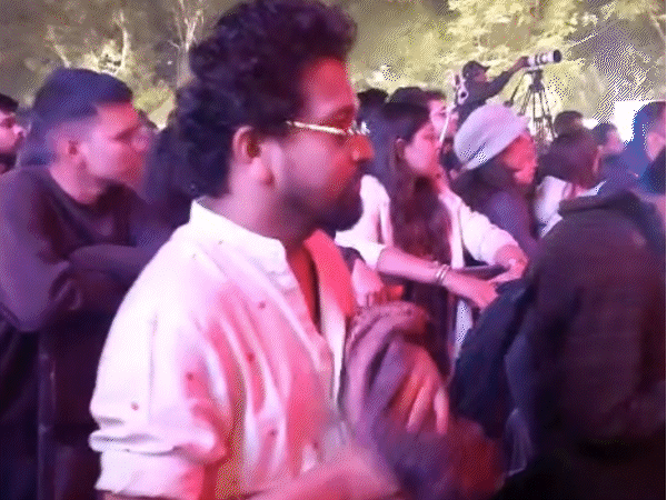 दिन का सबसे बड़ा आकर्षण देश के प्रतिष्ठित इंडियन ओशन बैंड की लाइव प्रस्तुति रही।