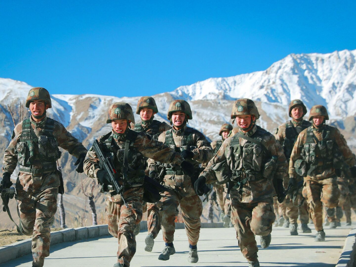 રિપોર્ટ અનુસાર, LAC પર વાતચીત છતાં ચીન પહાડી યુદ્ધની તૈયારીઓ ચાલુ રાખી રહ્યું છે. (ફાઈલ ફોટો)