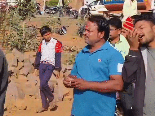 पिछले दो सीजन में कराई दो बेटियों की शादी। यह तीसरा साल है।