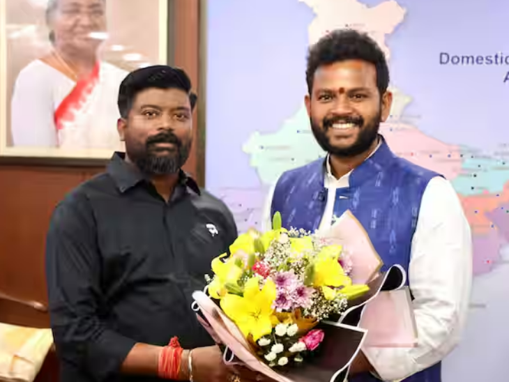 शंख एयर के चेयरमैन श्रवण कुमार विश्वकर्मा नागरिक उड्डयन मंत्री राम मोहन नायडू के साथ।