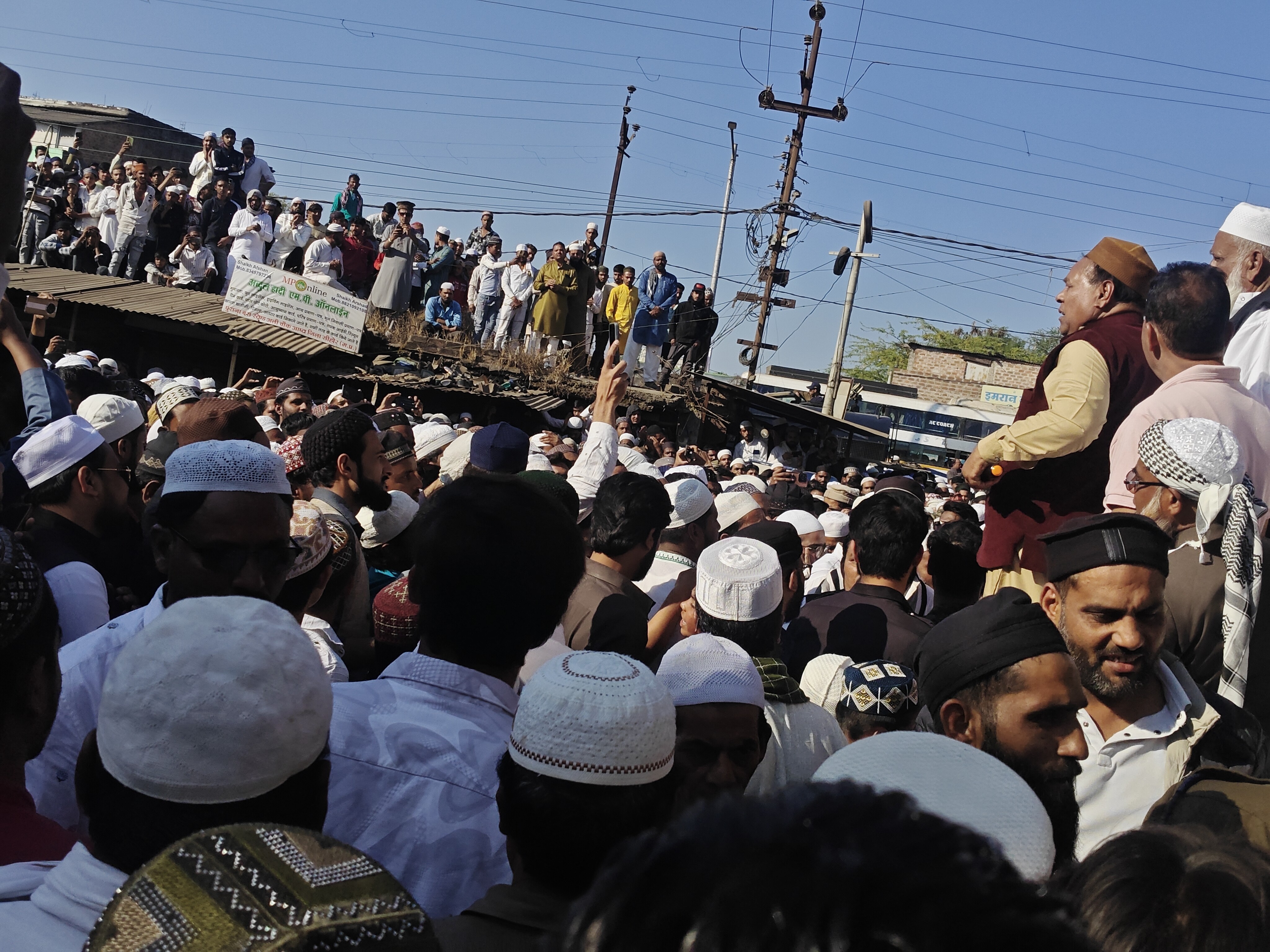 आष्टा में मुस्लिम समाज ने अलीपुर घटना पर विरोध जताया है। - Dainik Bhaskar