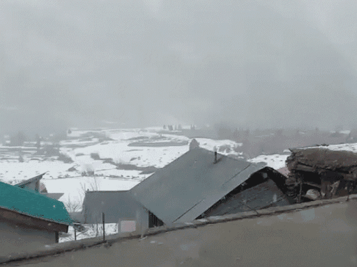 हिमाचल के रोहतांग में स्नोफॉल के बाद का नजारा।