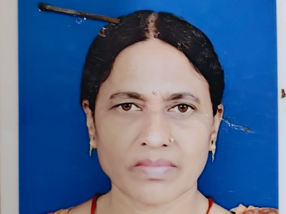 कोल्हापुरी निवासी उत्तरा की सड़क हादसे में मौत हो गई।