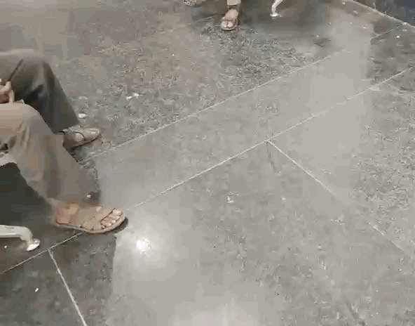 हादसे में अली रजा शेख (17) की मौत हो गई।