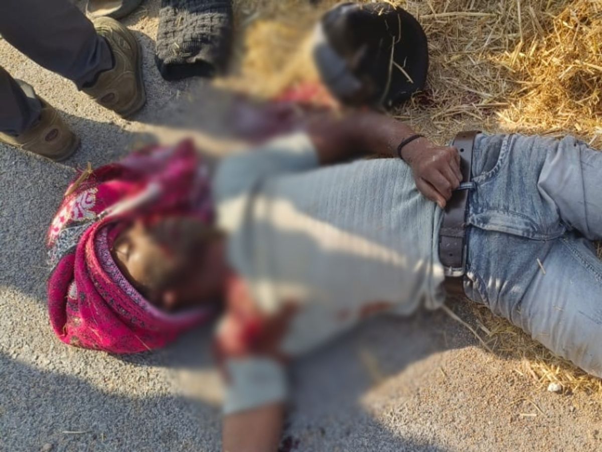 ट्रैक्टर और बाइक में भिड़ंत, दो युवकों की मौत।