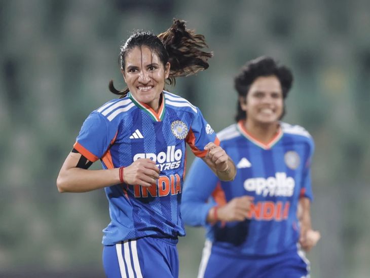 रेणुका सिंह ने 4 विकेट लेकर श्रीलंका को बैकफुट पर धकेला।