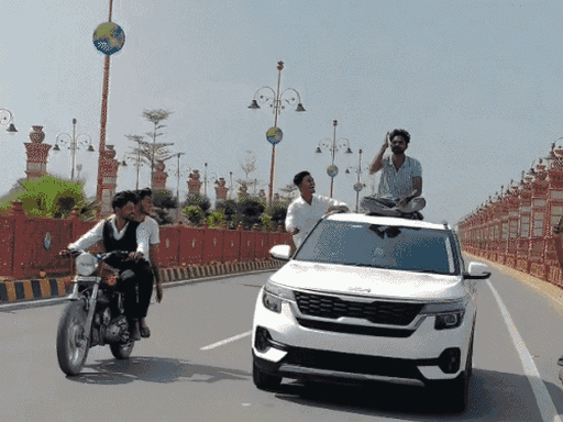 REEL बनाना