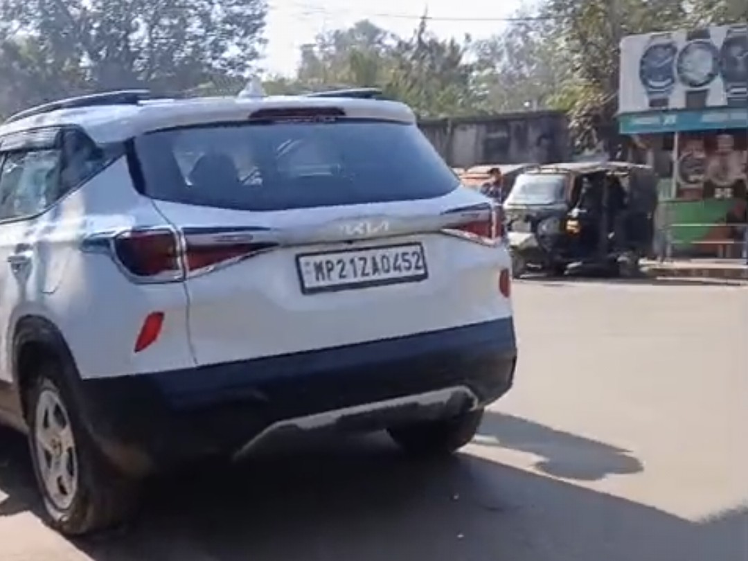 आरोपी की कार।